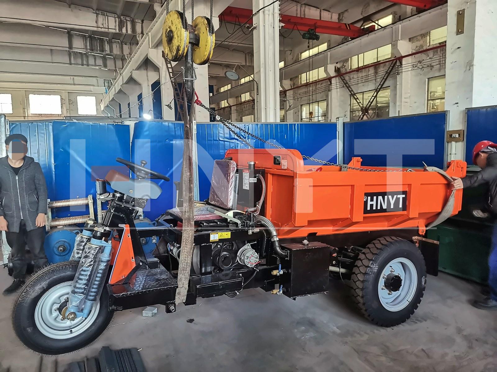 2-ton-mining-diesel-tricycle-hoisting-01.jpg